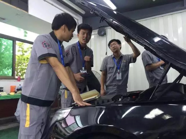 1501055958120368hp25.jpg 640.webp (31).jpg