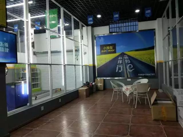 15178133226005944163.jpg 4.jpg