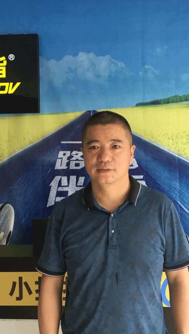 退役軍人們?cè)谛∧粗钙脚_(tái)大放異彩，開(kāi)啟事業(yè)新篇章（創(chuàng)業(yè)篇）_14.gif